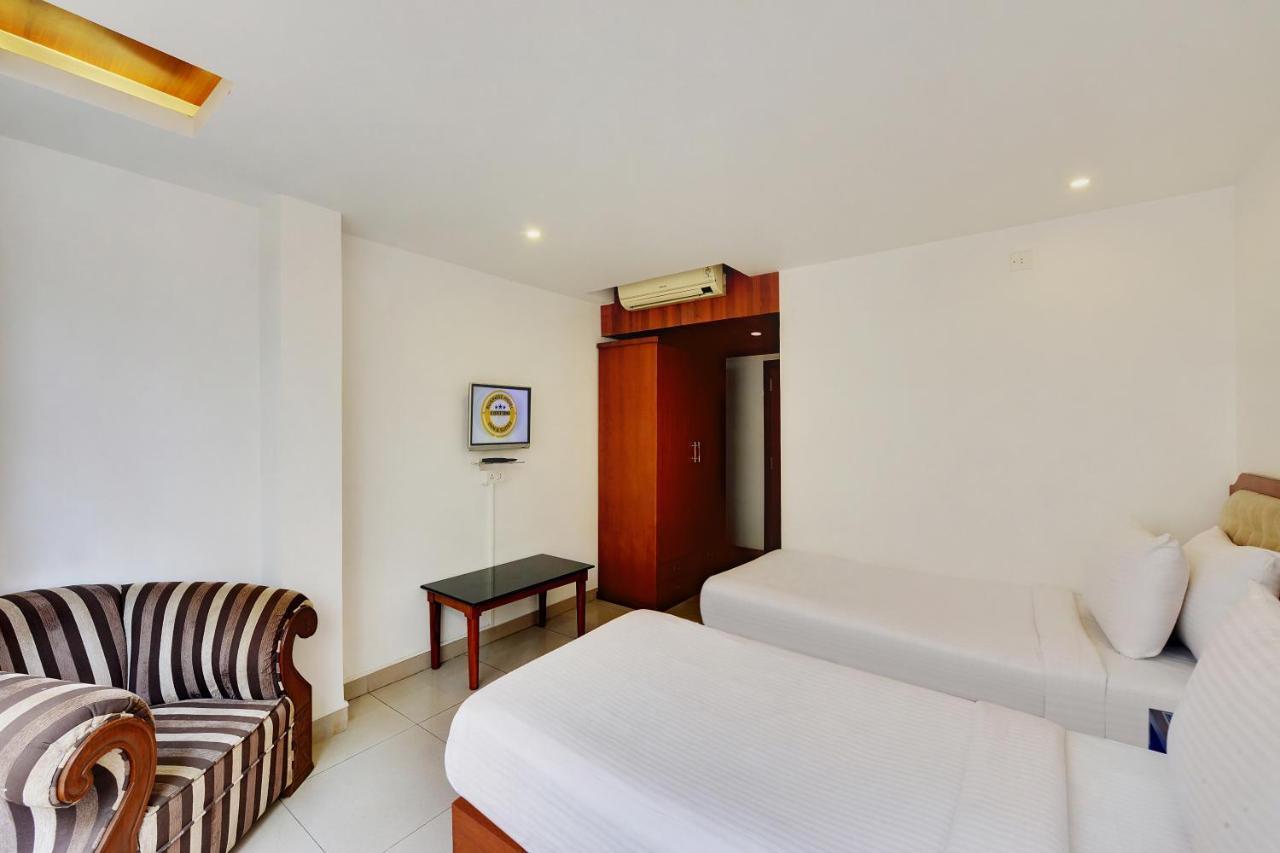 Confido And Suites Hotel 3*