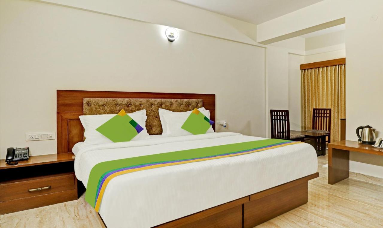 Hotel Treebo Celebrity And