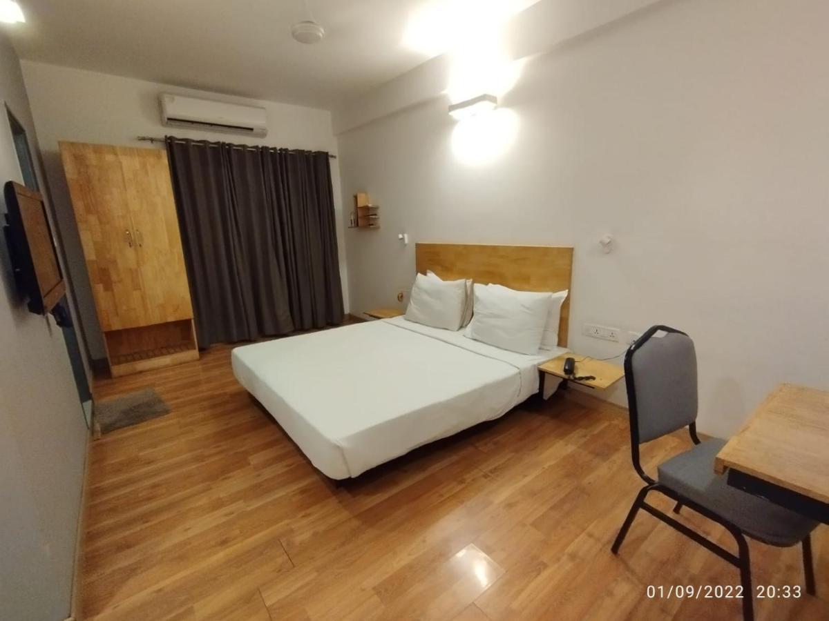 Hotel Upar Indiranagar 3*
