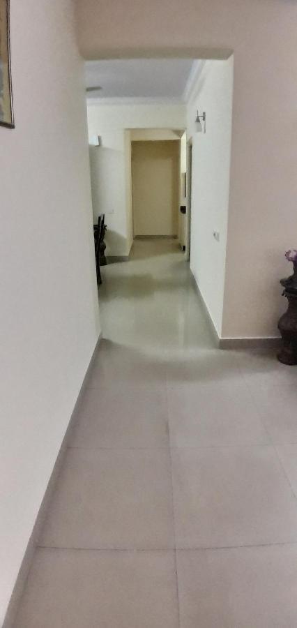 Apartment Home Stay Apartment