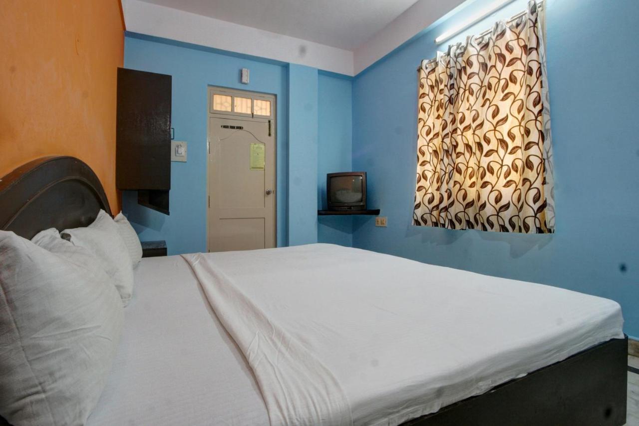 Spot On Radha Krishna Deluxe Near Cubbon Park 2* Bangalore