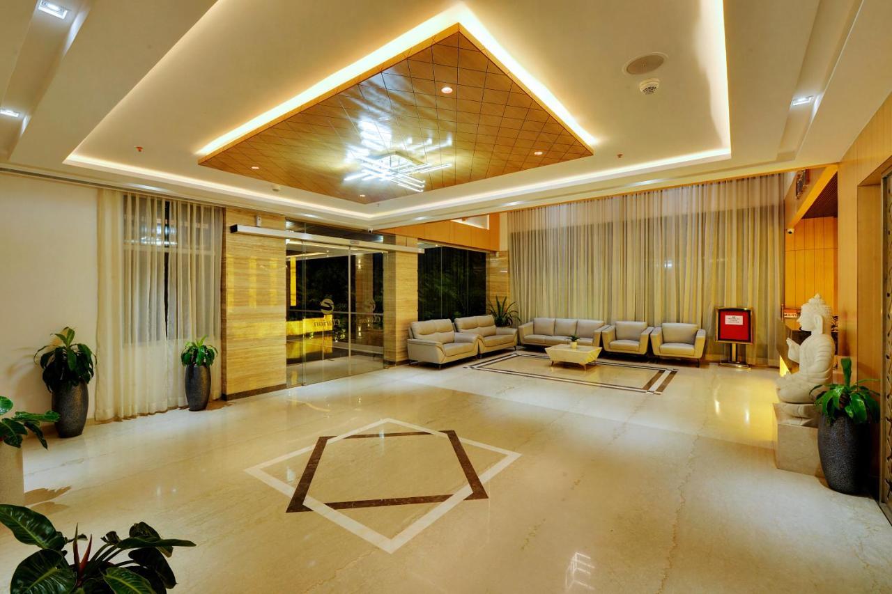 Hotel Clarion 4*