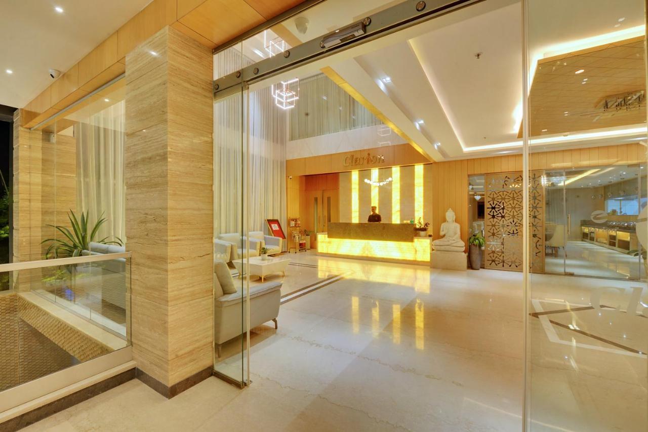 Clarion 4*