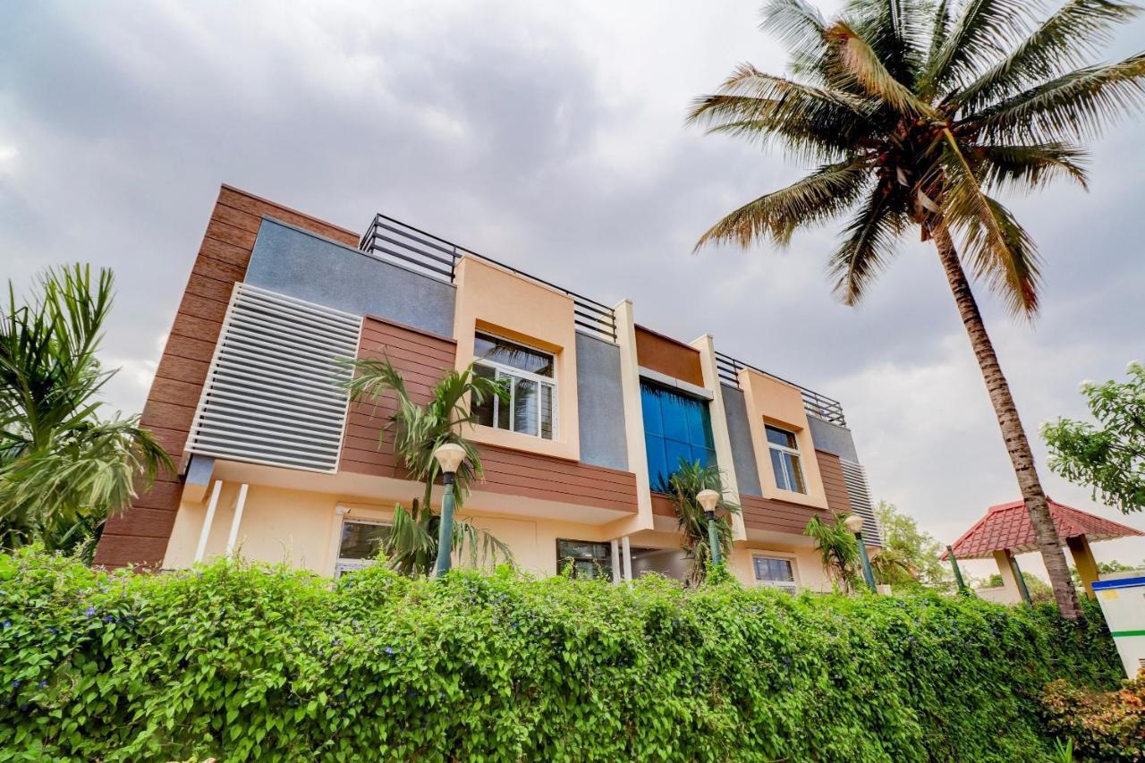 Collection O Sri Balaji Sarovar Bangalore