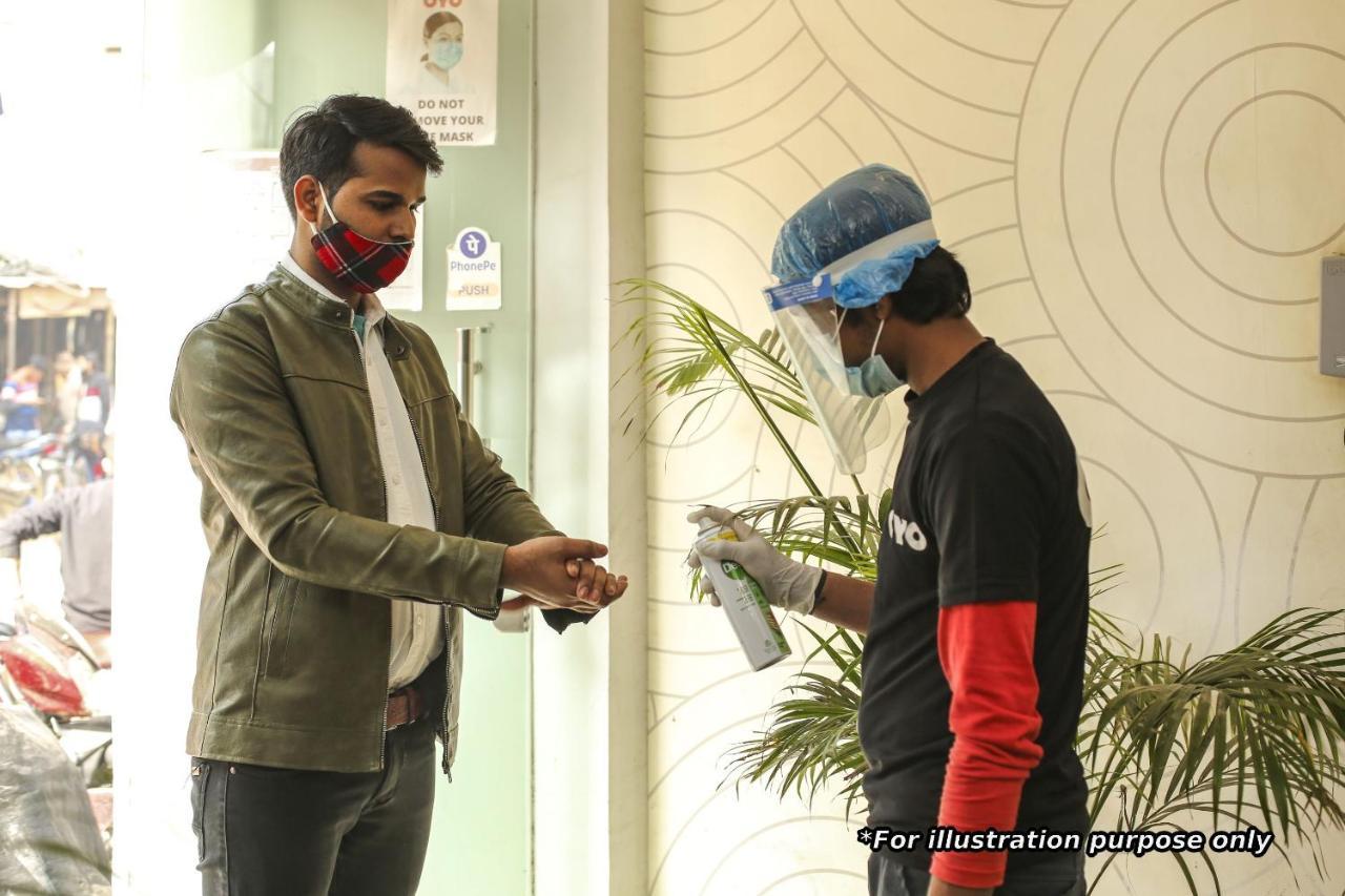 Collection O Rk Grand Hotel