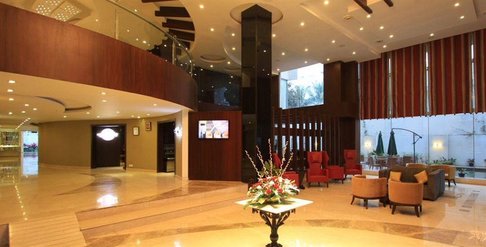 Bloomsuites I Electronics Hotel 4*