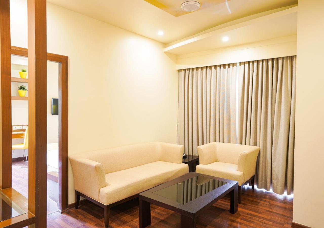 Bloomsuites I Electronics Hotel Bangalore