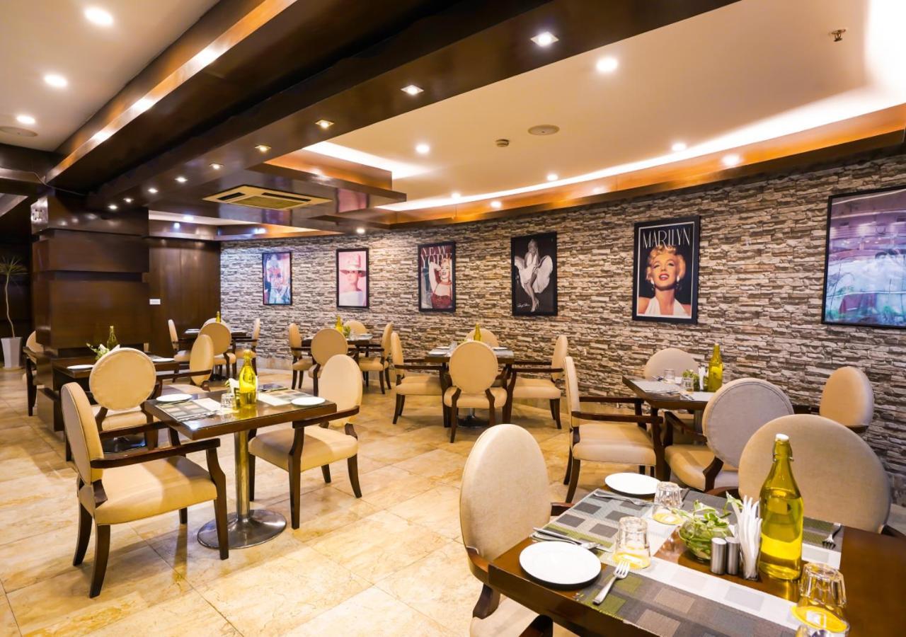 Bloomsuites I Electronics 4*