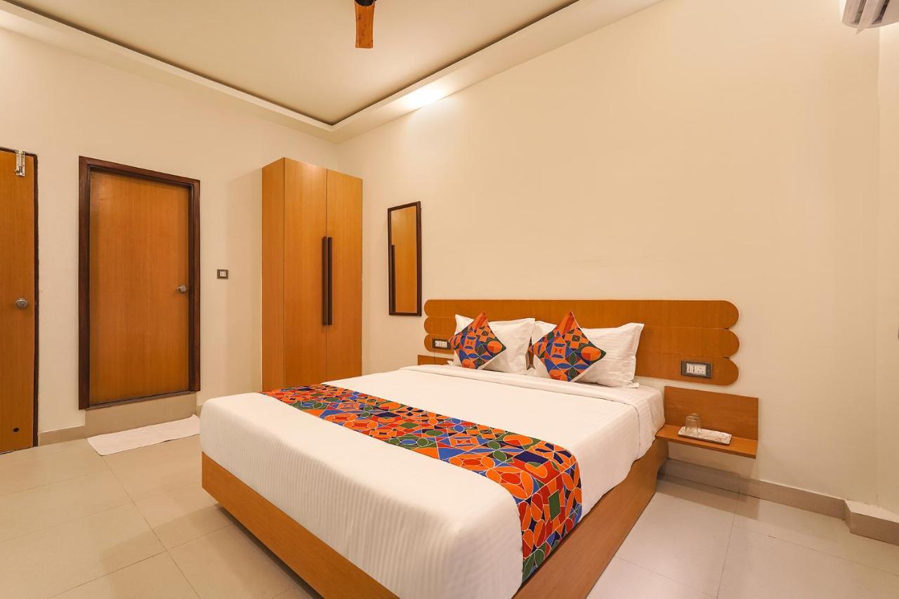 Hotel Fabexpress Grand View - Nr Nexus Mall Koramangala Bangalore