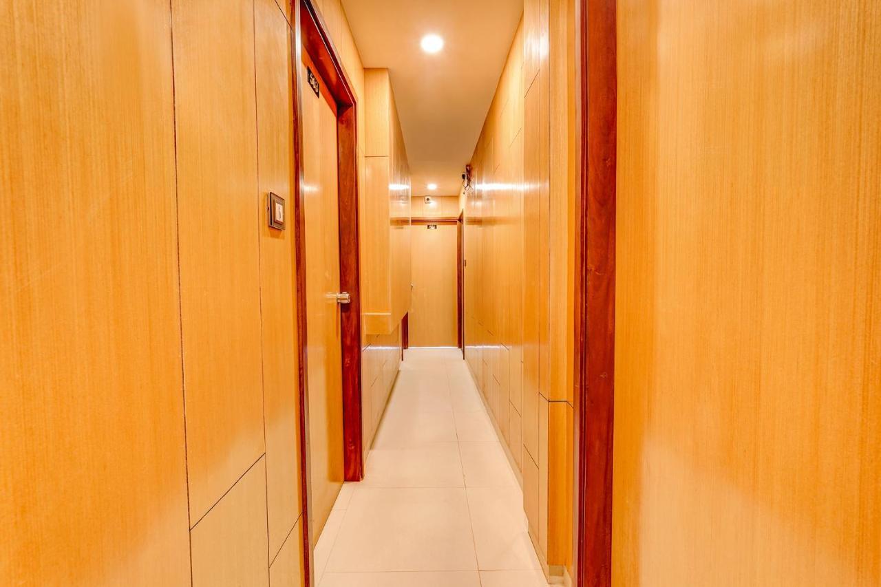 Fabexpress Grand View - Nr Nexus Mall Koramangala Bangalore