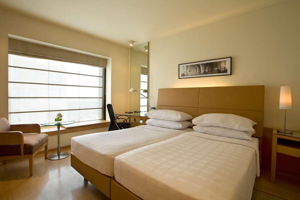 Hyatt Centric Mg Road Hotel 5*