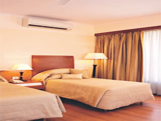 Sai Vishram Business Hotel 4*
