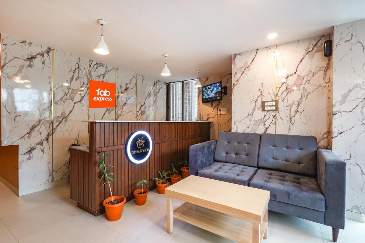 Fabexpress Grand View - Nr Nexus Mall Koramangala 3*
