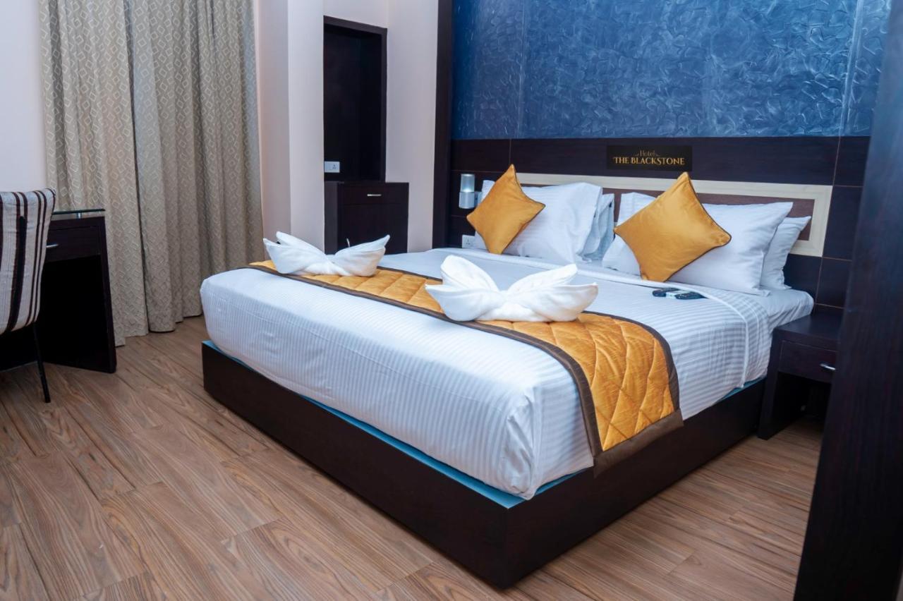Hotel The Black Stone 3*