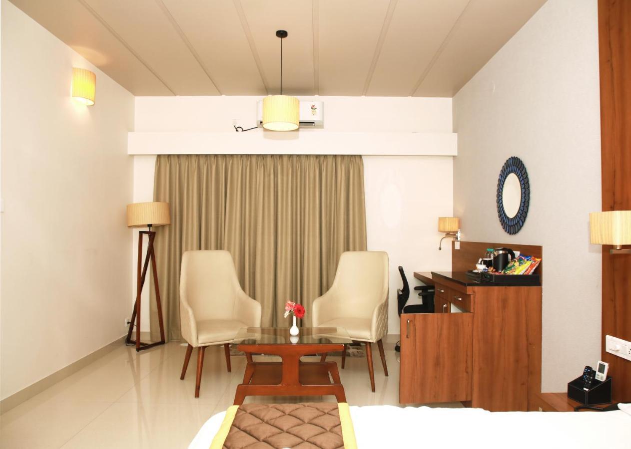 Hotel Vishal Grand Luxury Bangalore
