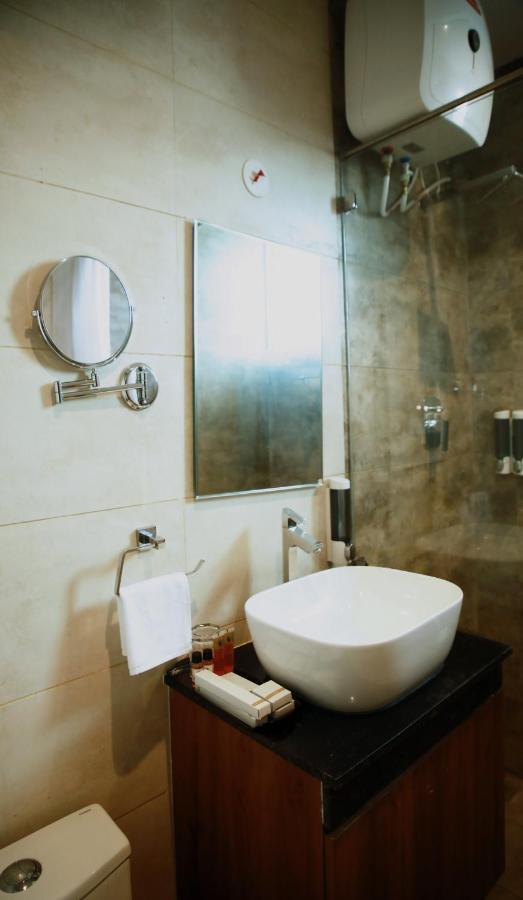 Vishal Grand Luxury 3*