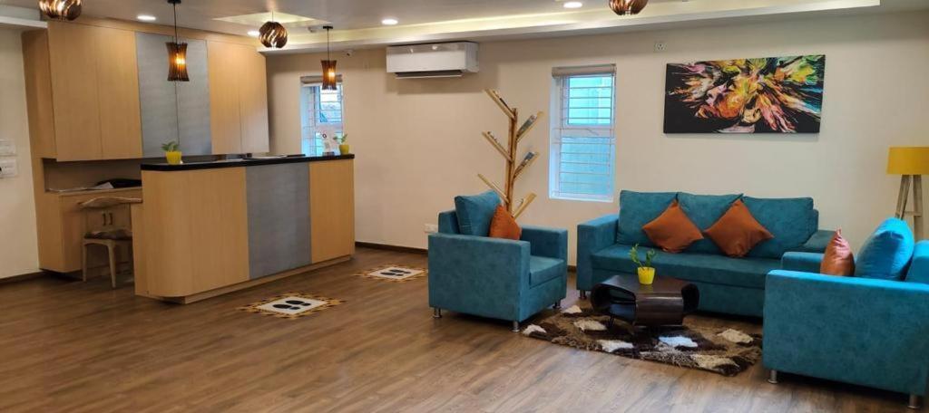 Tangerine Suites Hotel