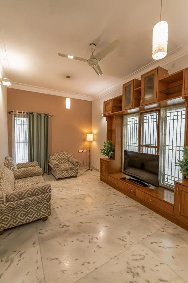Homeslice Yellow Homestay Bangalore