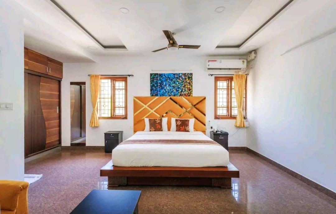 Hotel Tulip 4*