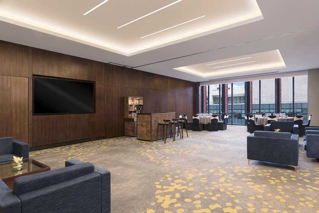 Hilton Embassy Manyata Business Park Hotel