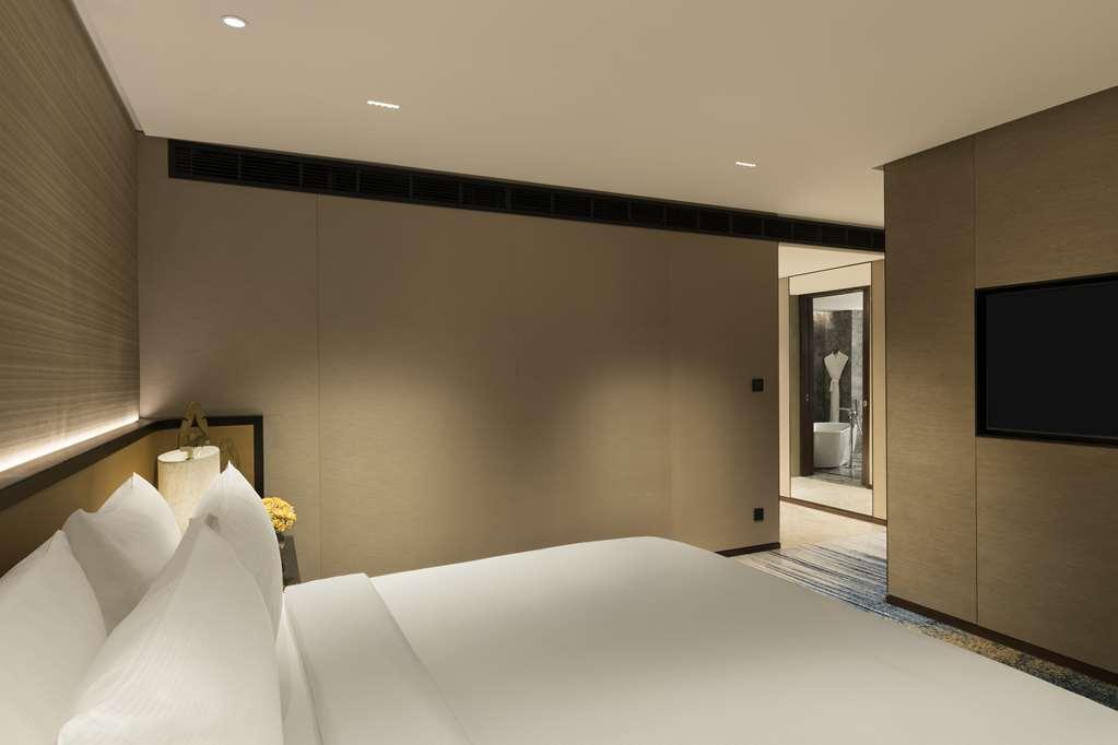 Hilton Embassy Manyata Business Park