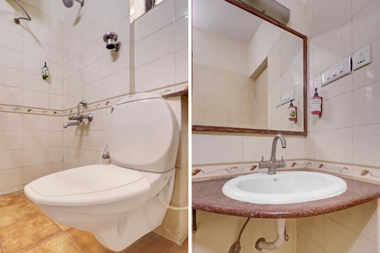 Hotel Collection O Cosmos Homtel Bangalore