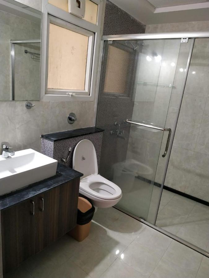 Apartment 3bhk Service With Kitchen Manyata Tech Park Hebbal *