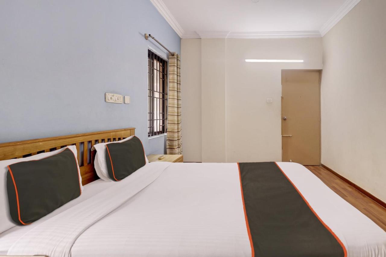 Collection O Cosmos Homtel Hotel