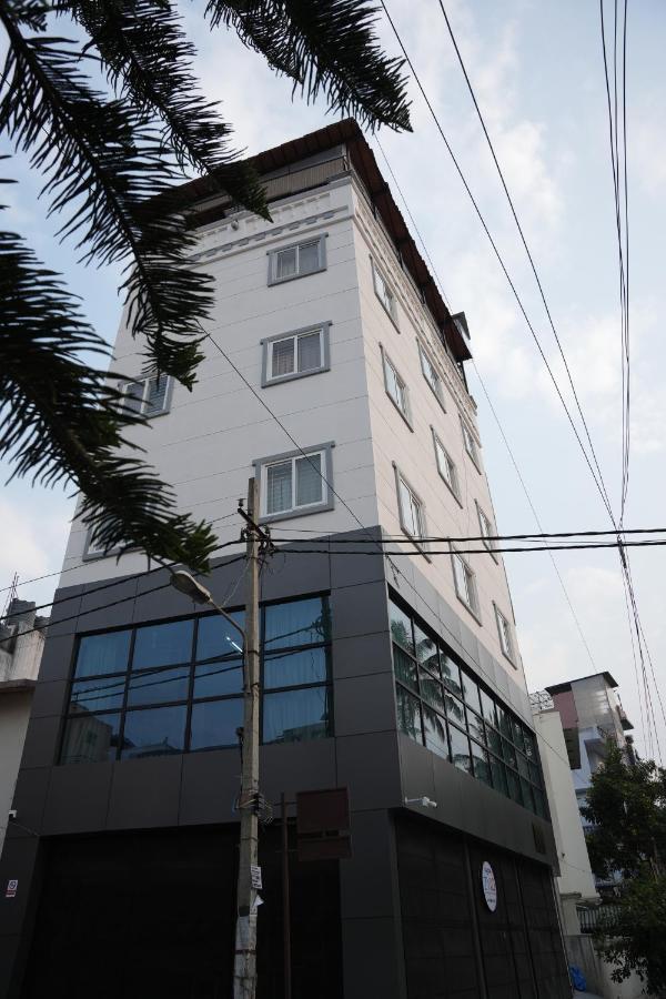 Zylo Indiranagar Hotel Bangalore
