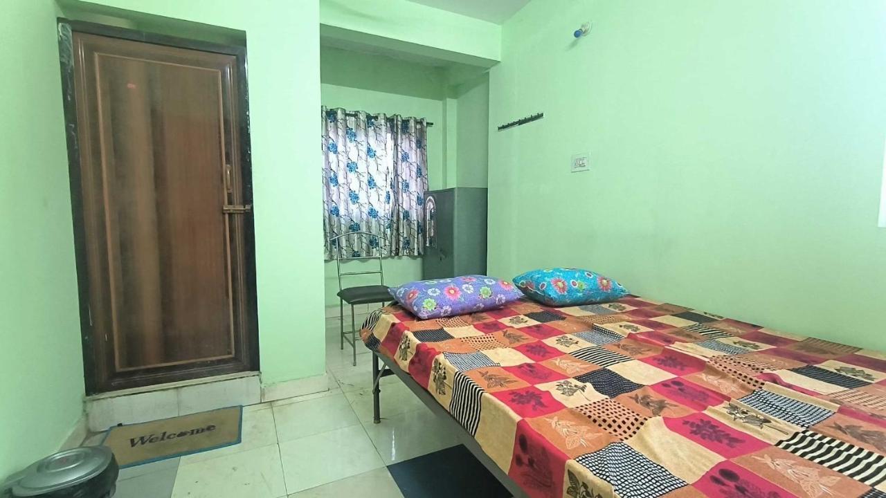 Spot On Sri Varu & Lodging 3* Bangalore