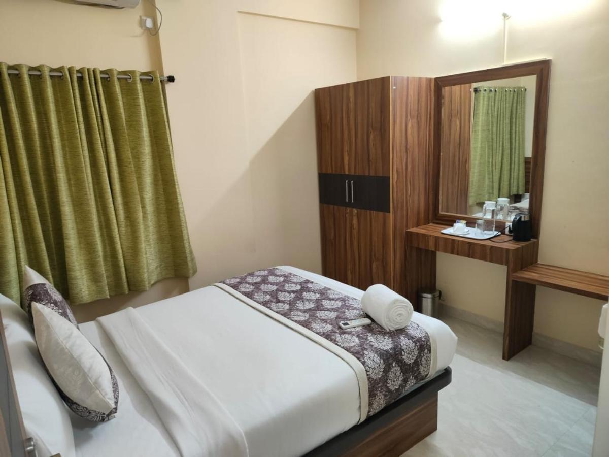 Golden Chariot 1bhk Flat Manyata Tech Park *