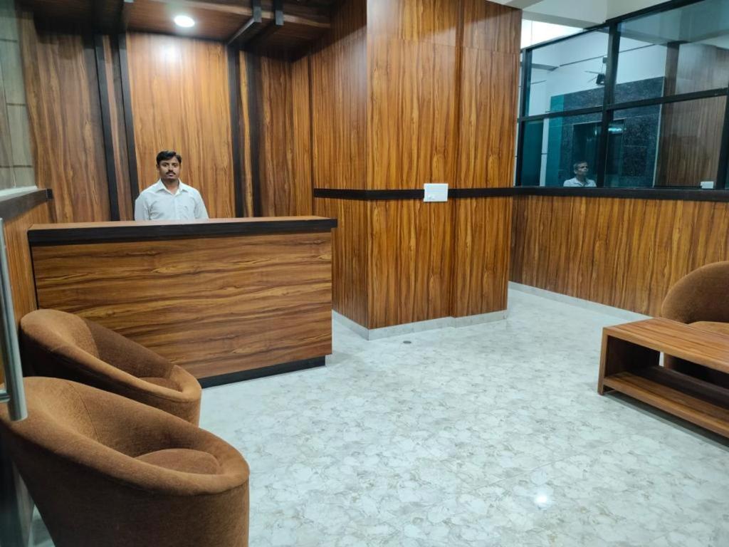 Golden Chariot 1bhk Flat Manyata Tech Park *