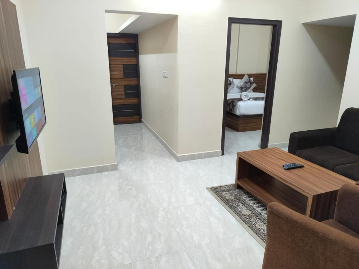 Golden Chariot 1bhk Flat Manyata Tech Park Hotel