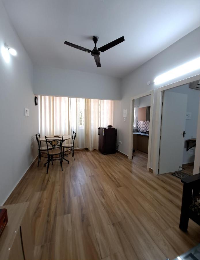 Chez Oly Furnished Vacation Apartment *