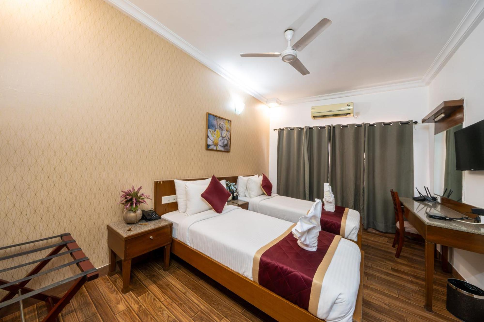 Midtown Marathahalli Hotel