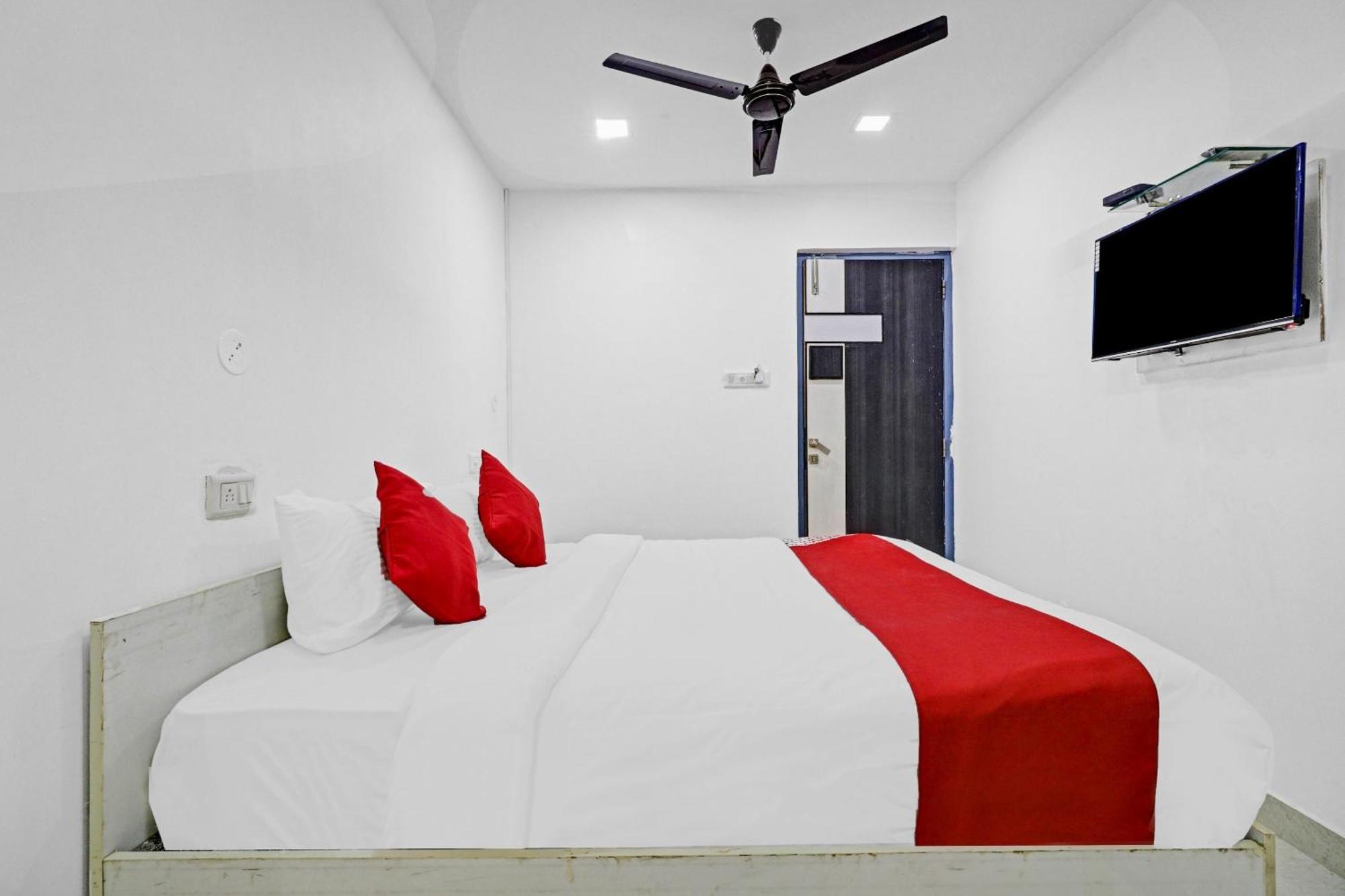 Hotel Oyo Maple In 3*