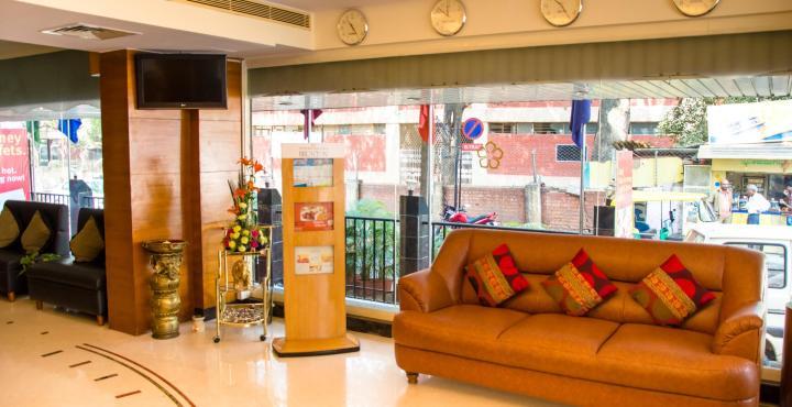 Hotel Ramanashree Brunton Bangalore