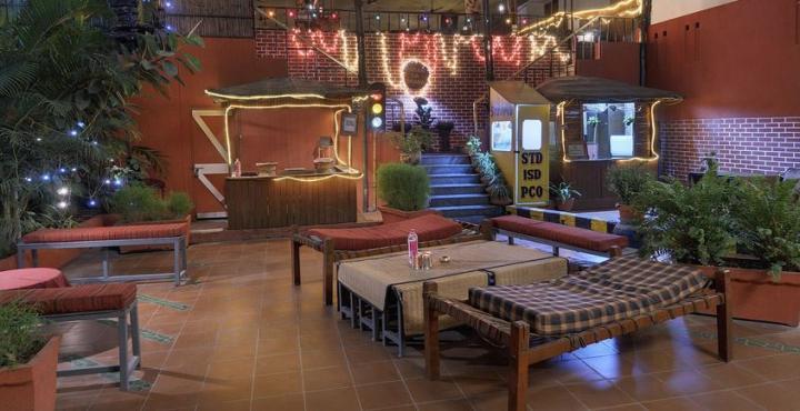 The Pride Hotel, 4*