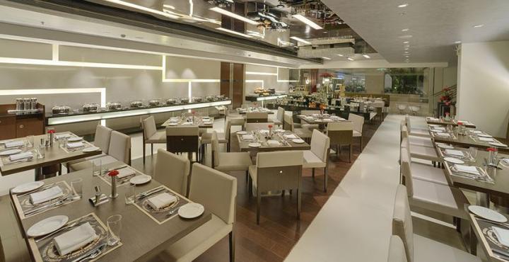 The Pride Hotel, Hotel 4*
