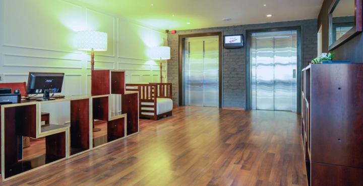 Hotel Escape & Bangalore