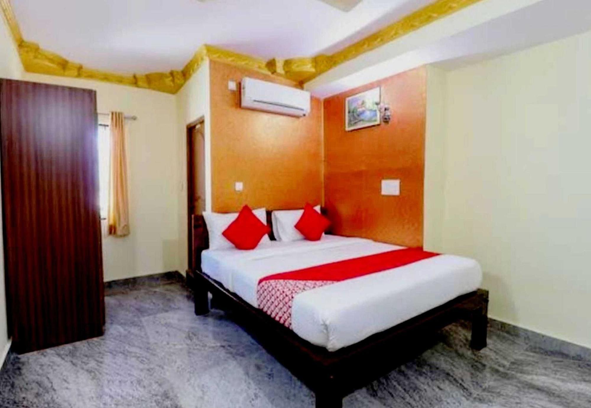 Hotel Collection O Emara Galaxy Executive