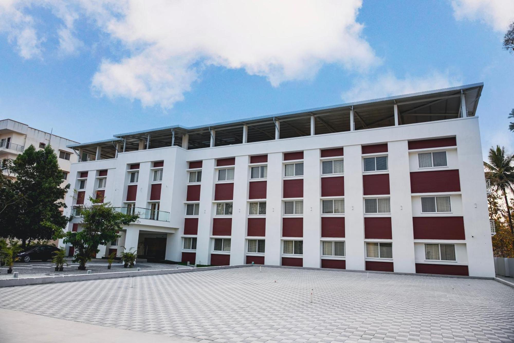 The King's Meadows Hotel *
