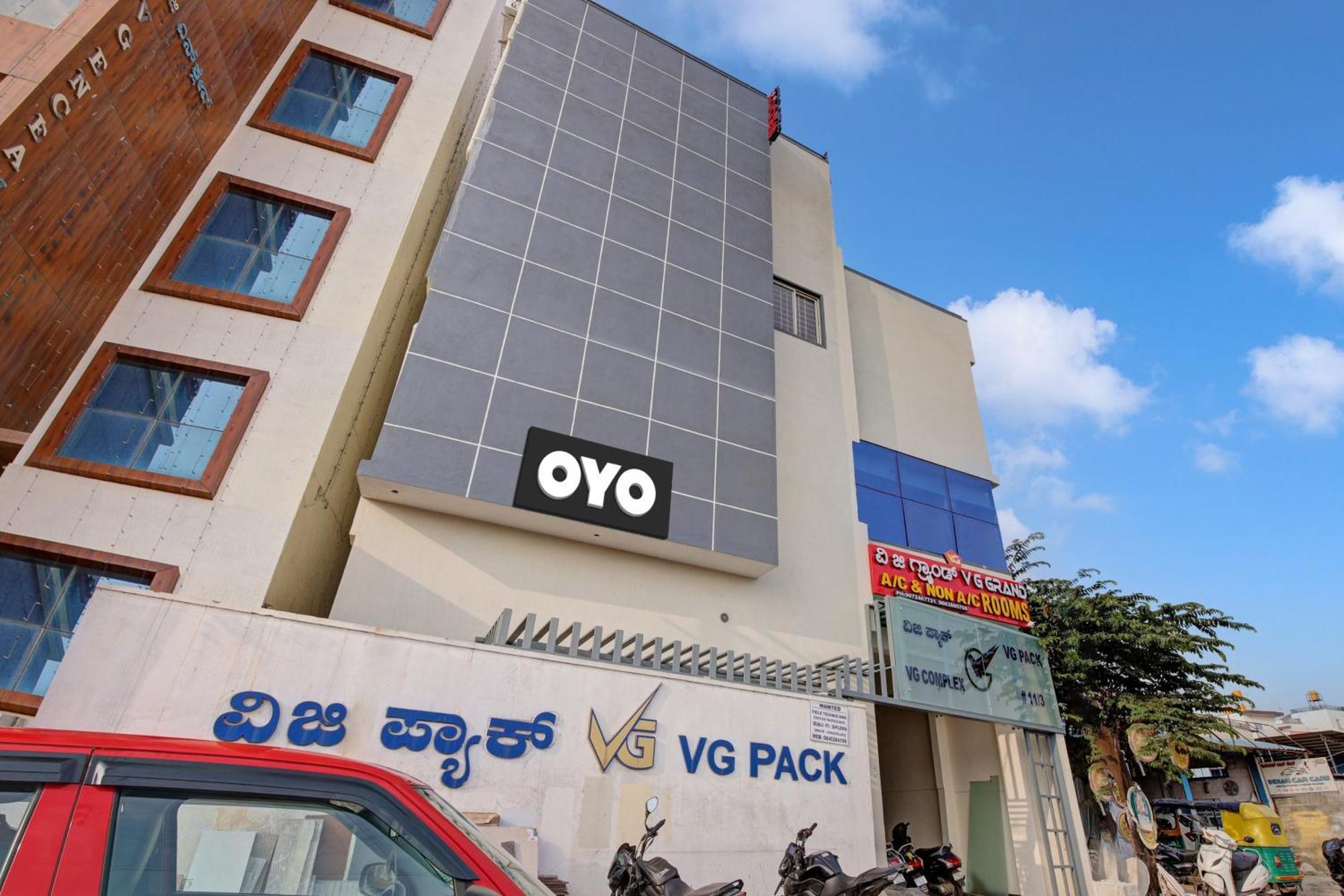 Oyo V G Grand Hotel Bangalore