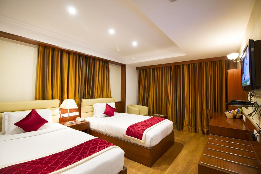 Oyo Premium Brigade Road 3* Bangalore