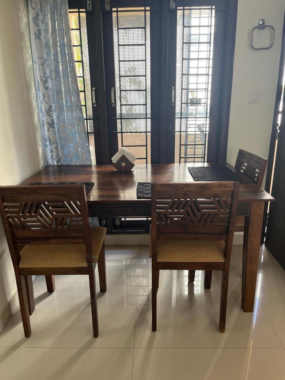 2 Bhk In Heart Of Bangalore