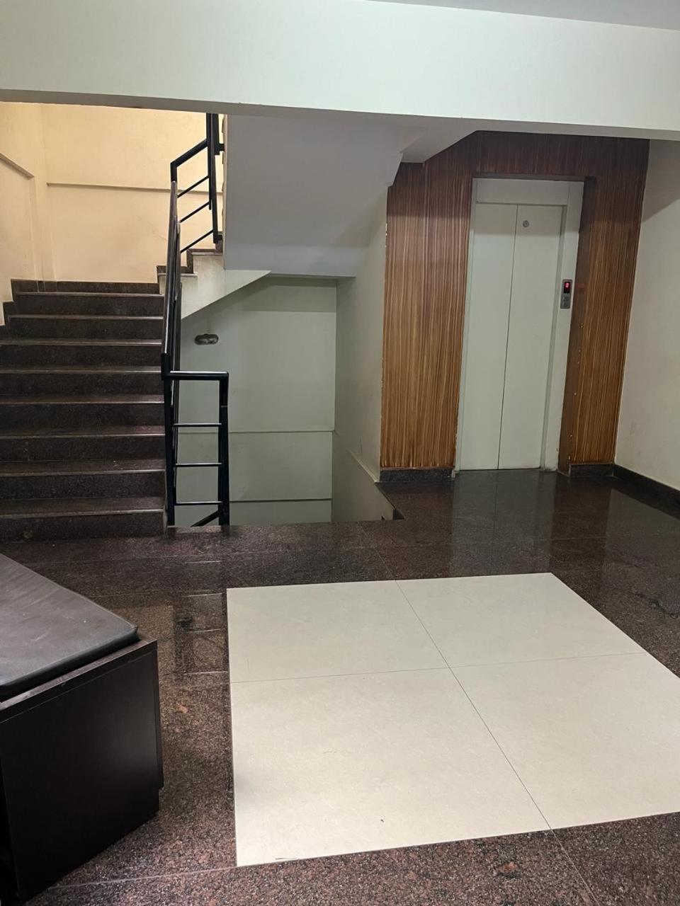 2 Bhk In Heart Of Apartment *