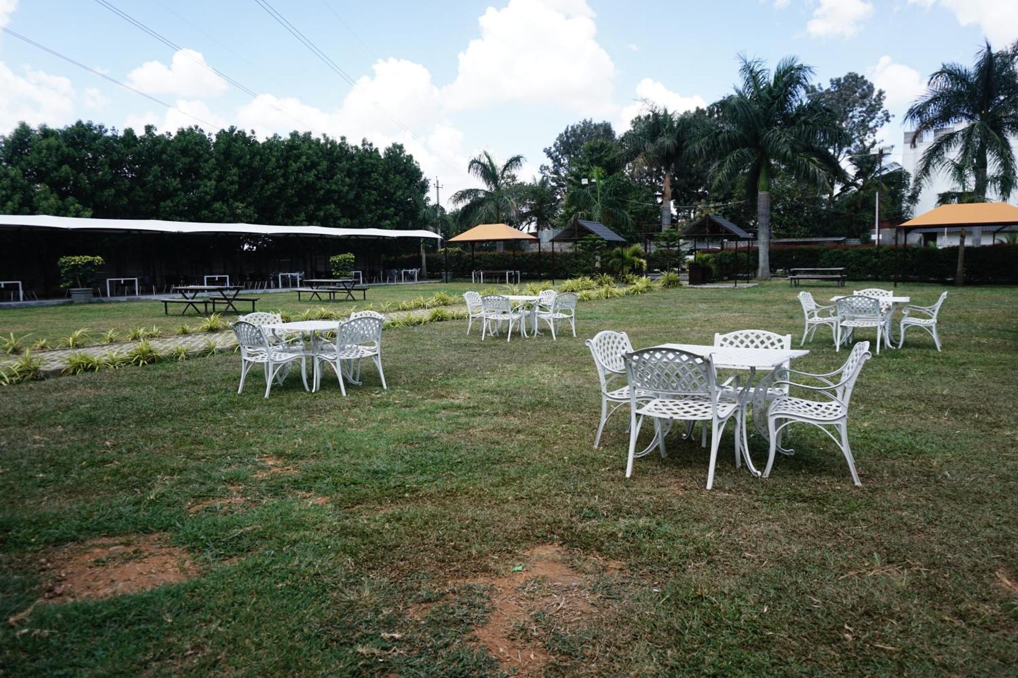 Resort Vistar & *