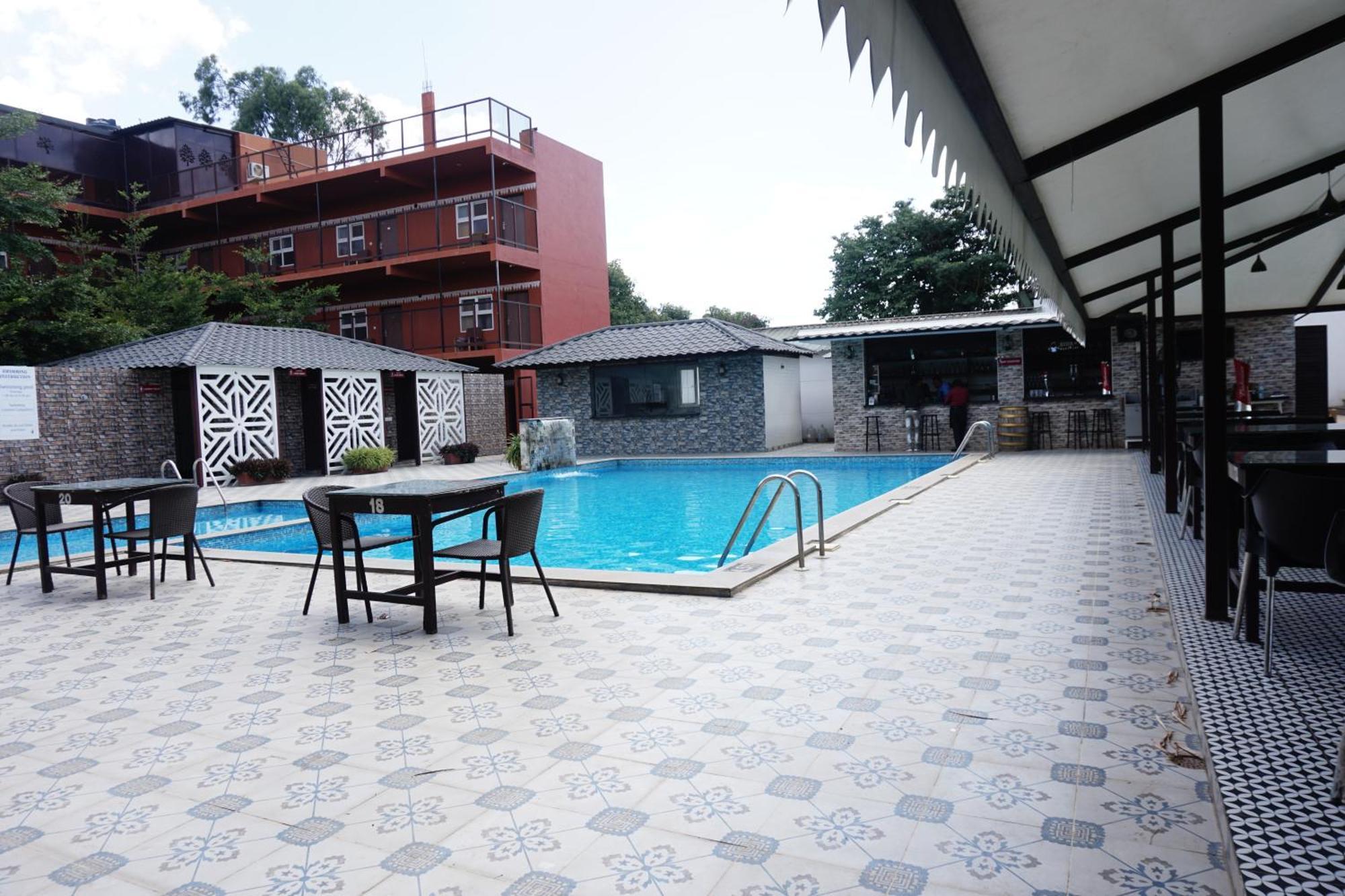 Vistar & Resort