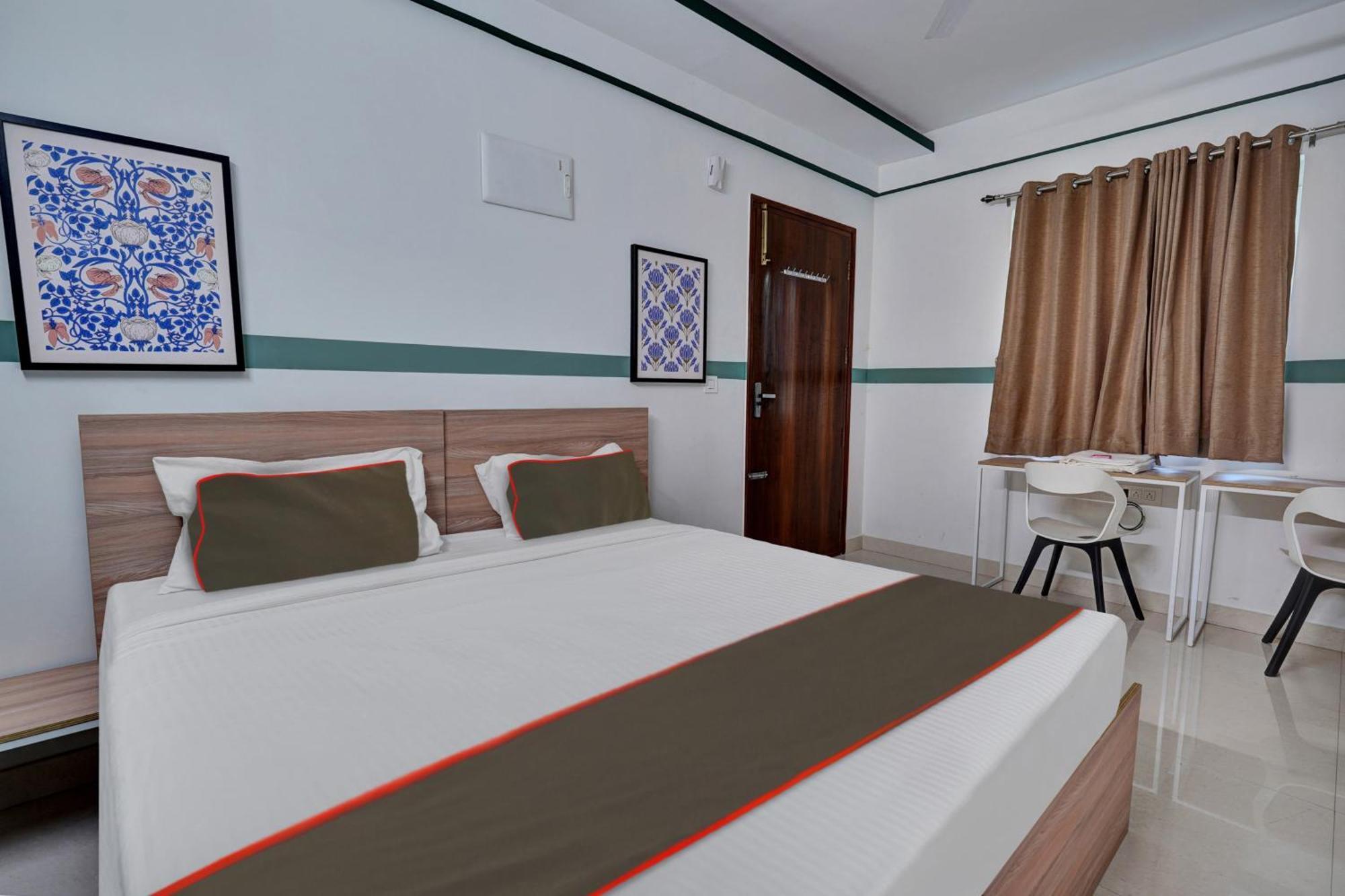 Super Oyo Collection O The Grand Budget 3* Bangalore
