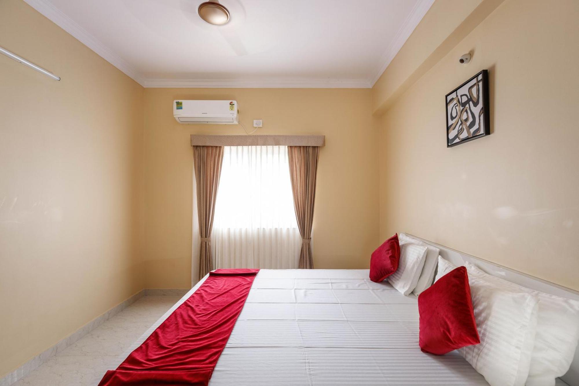 Classic Heights Serviced Apartments, Near Iim Bangalore, Hotel
